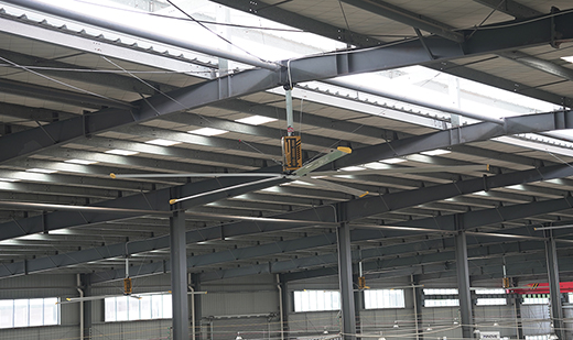 大型工业吊扇能降低空气湿度吗